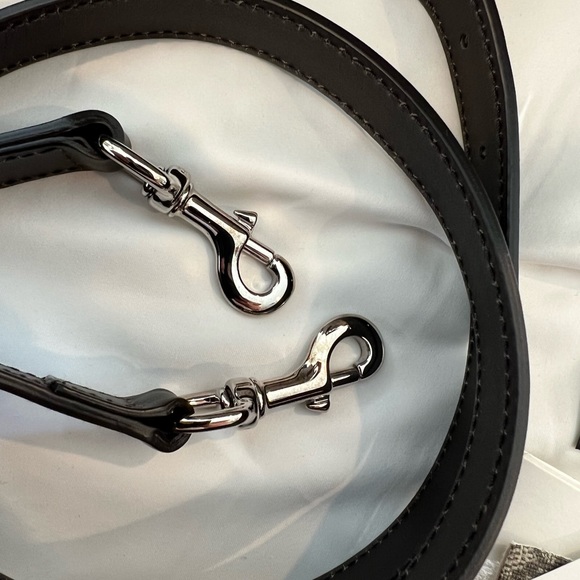 Authentic Gucci GG Supreme Canvas Handbag Brown - Picture 16 of 16